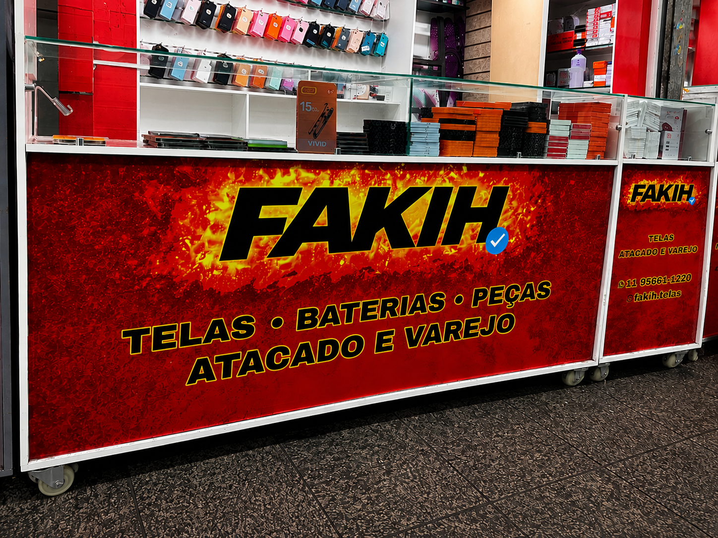 Envelopamento de balcão comercial